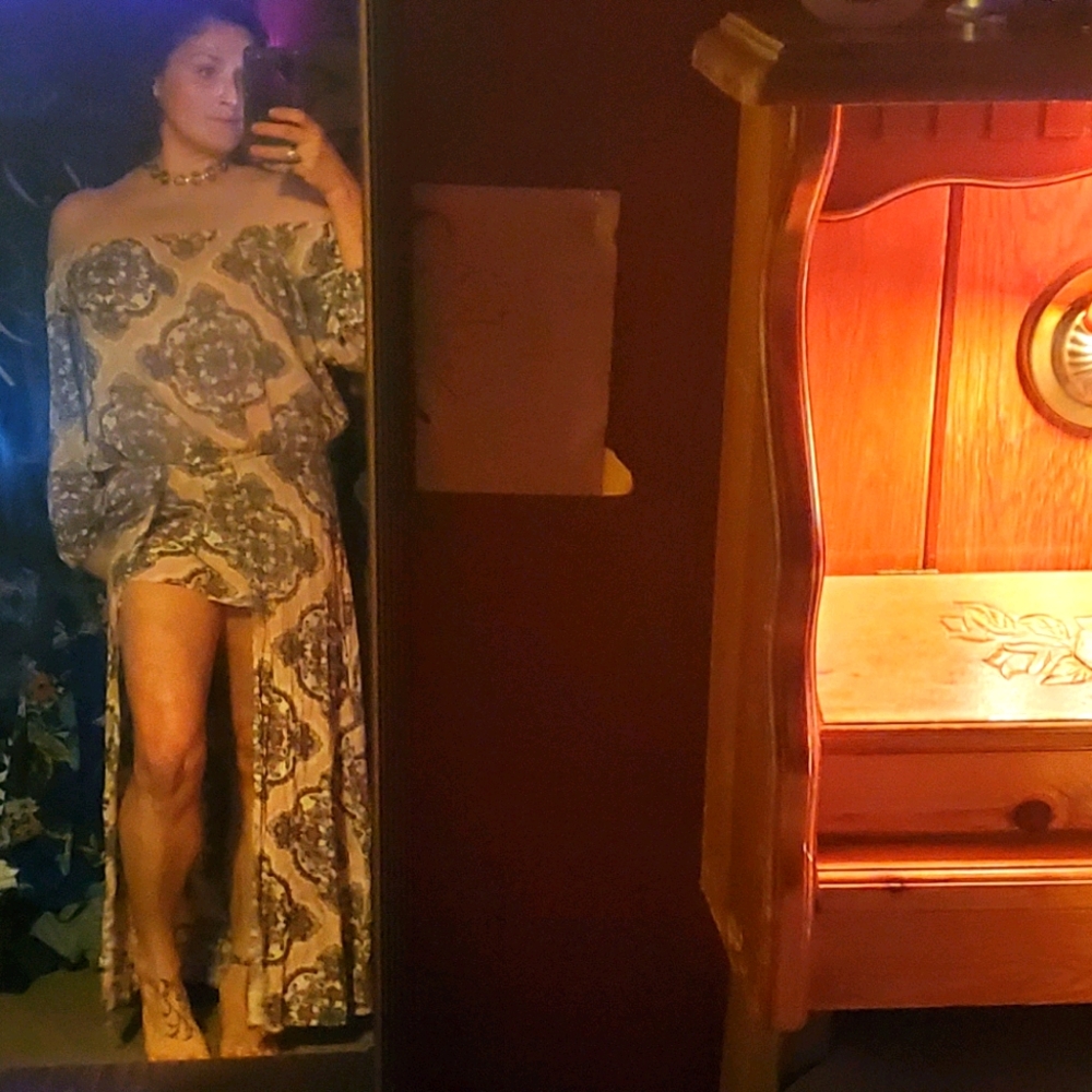 2 piece off the shoulder dress w/shorts combo